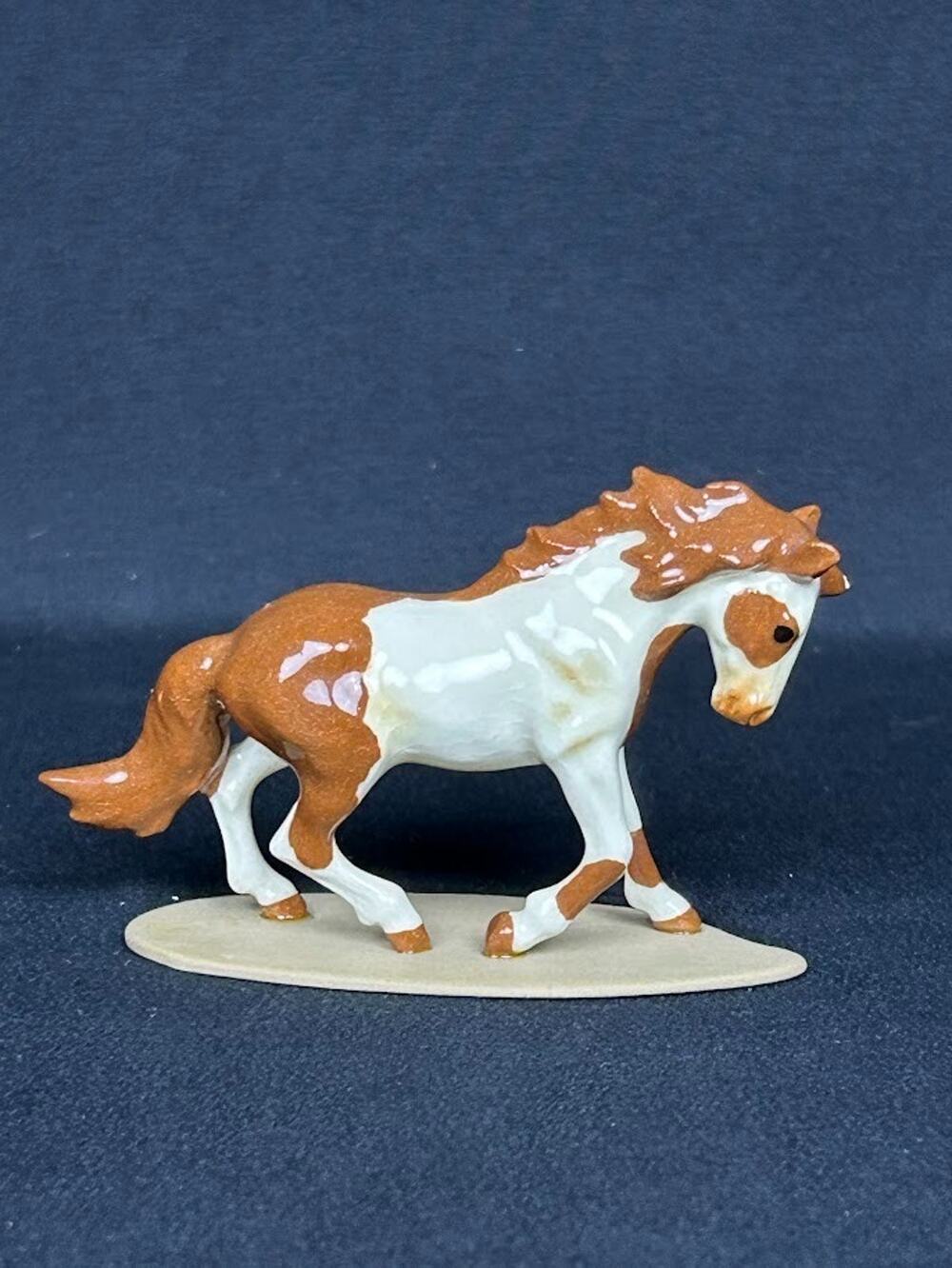 Hagen Renaker 3110 Indian Pony Vintage Mini Ceramic Horse Retired Brown/Cream